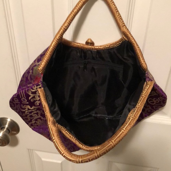 Purple Chinese Purse - Picture 2 of 3